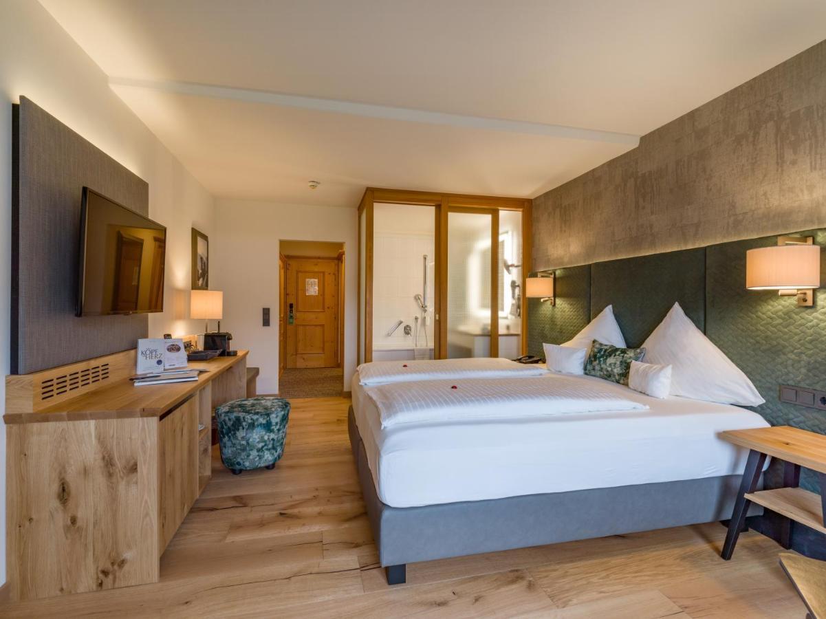 & Sonne 4 Sterne Superior Hotel 4*