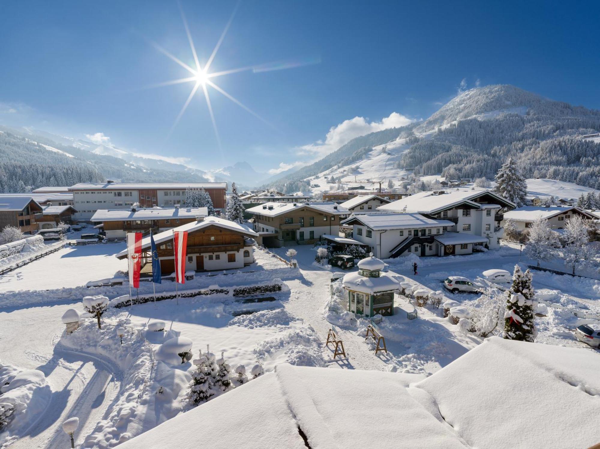 & Sonne 4 Sterne Superior Hotel 4*